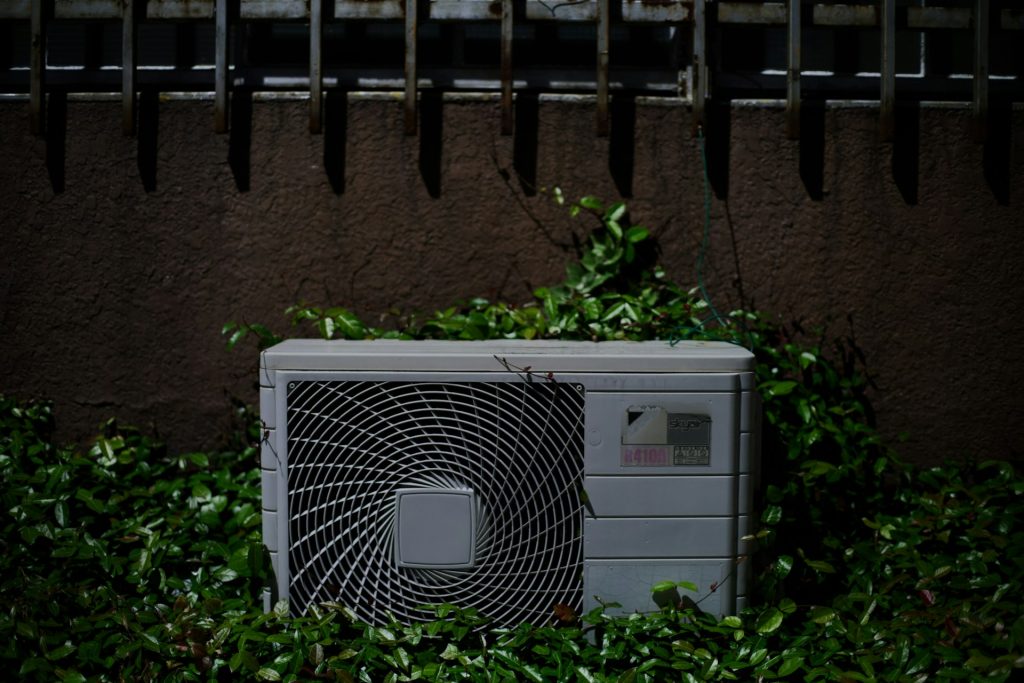 Choosing a Residential HVAC Contractor in Anaheim’s Mixed Climate